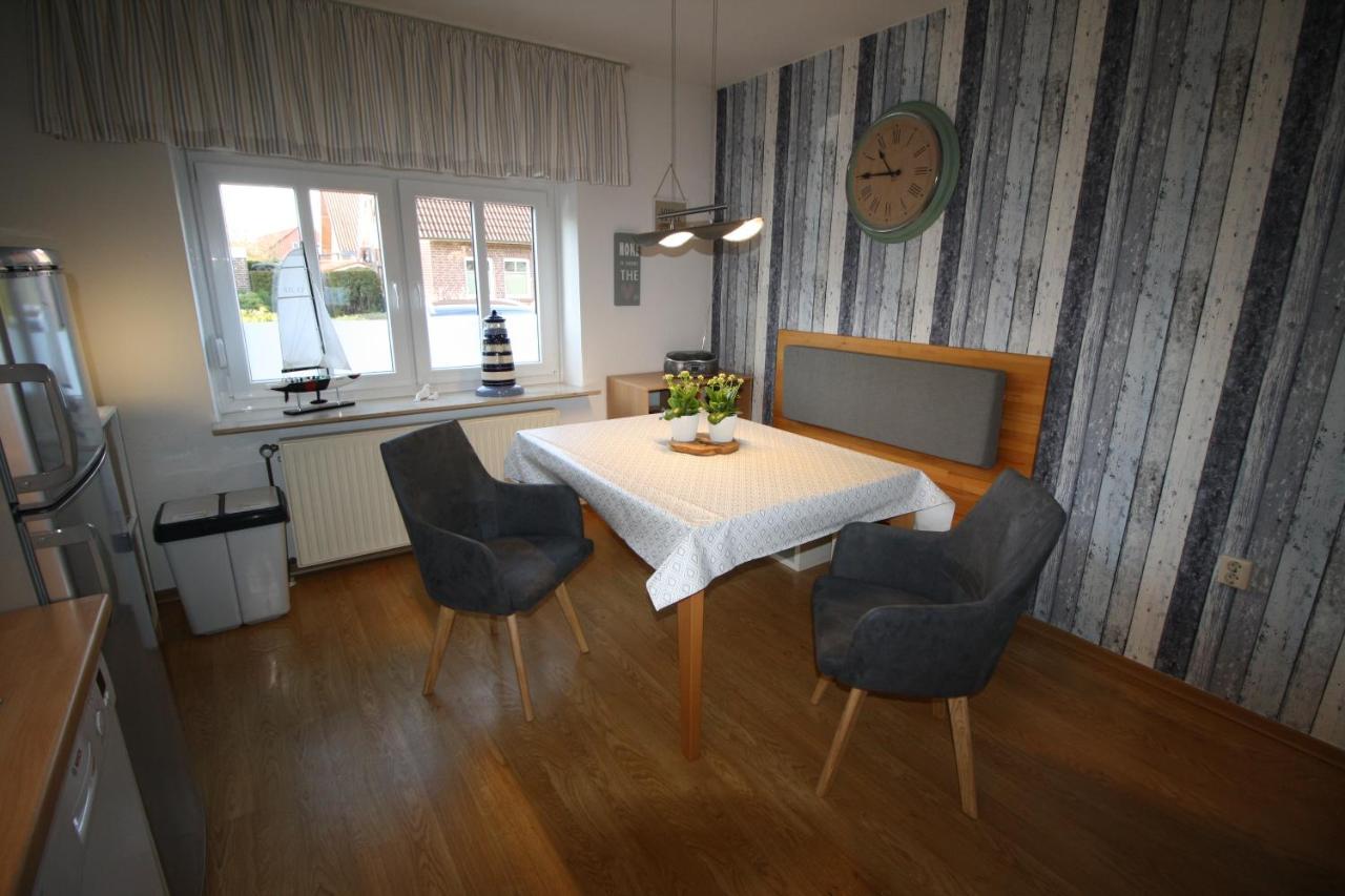 Haus Schilling Apartment Esens Ngoại thất bức ảnh